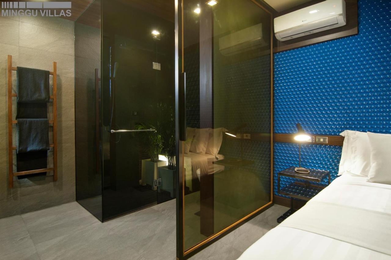 Villa 8br Jumis - Minggu